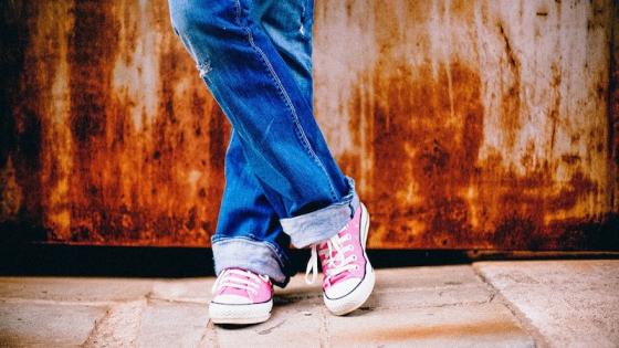 قصيدة(سفينة الملل) للشاعر محمد كمل