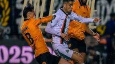 الجيش الملكي يعبر عقبة نهضة بركان ليواجه صن داوبز في نهائي عصبة أبطال إفريقيا