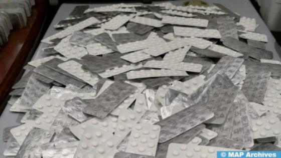 الدار البيضاء.. حجز 2825 قرصا طبيا مخدرا وتوقيف شخص يشتبه تورطه في قضية تتعلق بحيازة وترويج  المخدرات والمؤثرات العقلية (مصدر أمني)