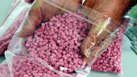 مصالح الأمن بالدارالبيضاء تعتقل شخصين وتحجز أكثر من 23 ألف قرص مخدر والكوكايين