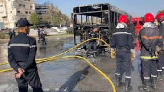 حريق مهول بشاحنة تحمل سيارات جديدة بفاس يخلف العديد من الخسائر الجسيمة