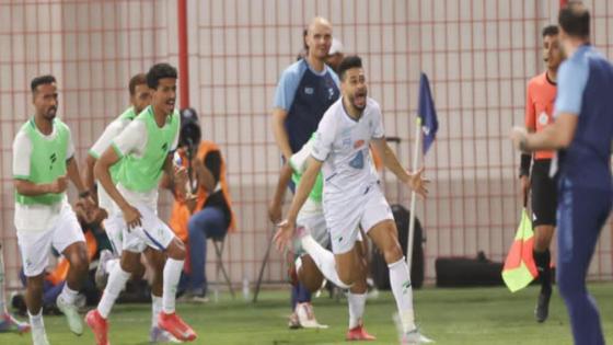 المحترف المغربي مراد باتنا ينقذ فريق الفتح السعودي من الهبوط