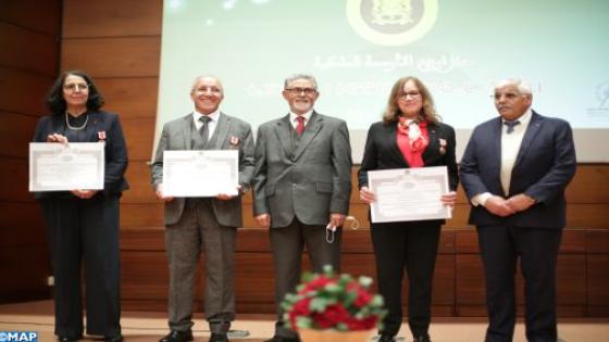 الرباط… تسليم أوسمة ملكية لثلاثة باحثين بالمعهد الملكي للثقافة الأمازيغية