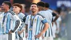 ميسي يُعلن اعتزاله اللعب الدولي مع المنتخب الأرجنتيني