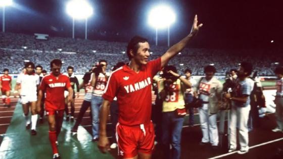 الموت يغيب أسطورة كرة القدم اليابانية كاماموتو عن 81 عاماً