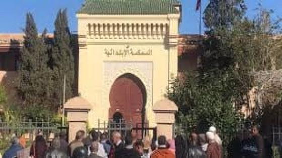 المحكمة الابتدائية بمراكش تصدر حكمها على عون سلطة بشهرين سجنا نافذا وغرامة مالية
