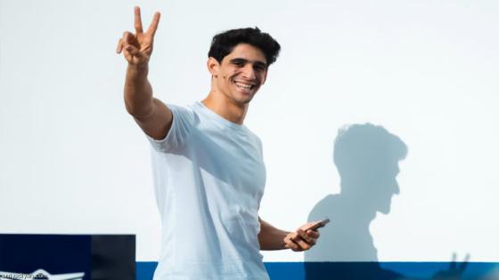 بونو يفوز بجائزة جوي أواردز 2026