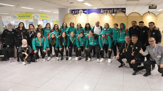 بعثة المنتخب الوطني النسوي لكرة القدم داخل القاعة تصل للفلبين