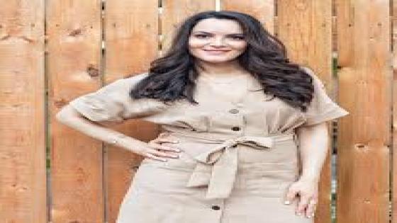 أغنية ” عالم صغير” للفنانة نضال ايبورك تلامس الكونية في التعامل مع كورونا