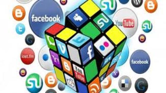 جسر التواصل حلقة وسائل التواصل الإجتماعي (البرنامج الاذاعي )