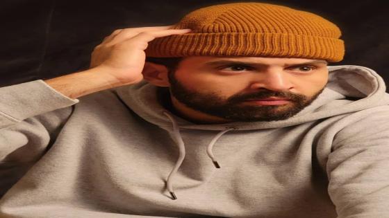 أيمن الزاهري كوميدي شاب يشق طريق النجومية بخطى ثابتة وبمواضيع ساخرة